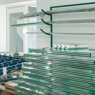 Glass Supplier & Manufacturers Irlam